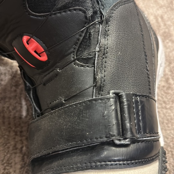 DC Mora snowboard boots size 7 - Picture 6 of 7